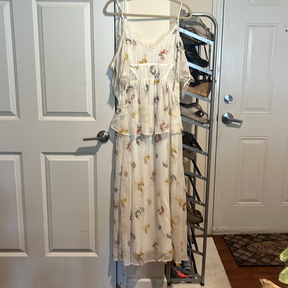 It’s beautiful Free People dress that no longer fits me! Gorgeous to wear.